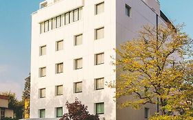 安塔瑞斯学院酒店
